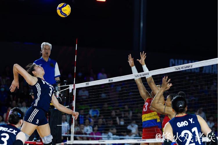 中国女排击败哥伦比亚 世锦赛小组赛连胜两场提前锁定16强