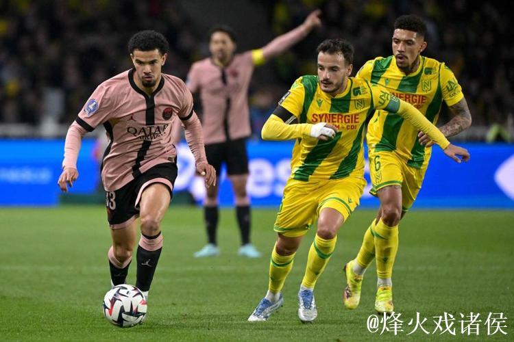 法甲-维蒂尼亚远射建功 巴黎轮换阵容1-0险胜南特